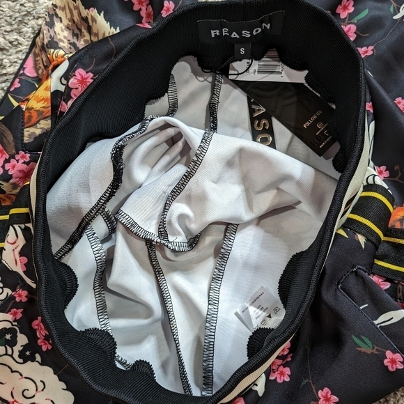 NWT Reason Dream Jogger tiger & koi black pink orange jogger pant S - Picture 11 of 15